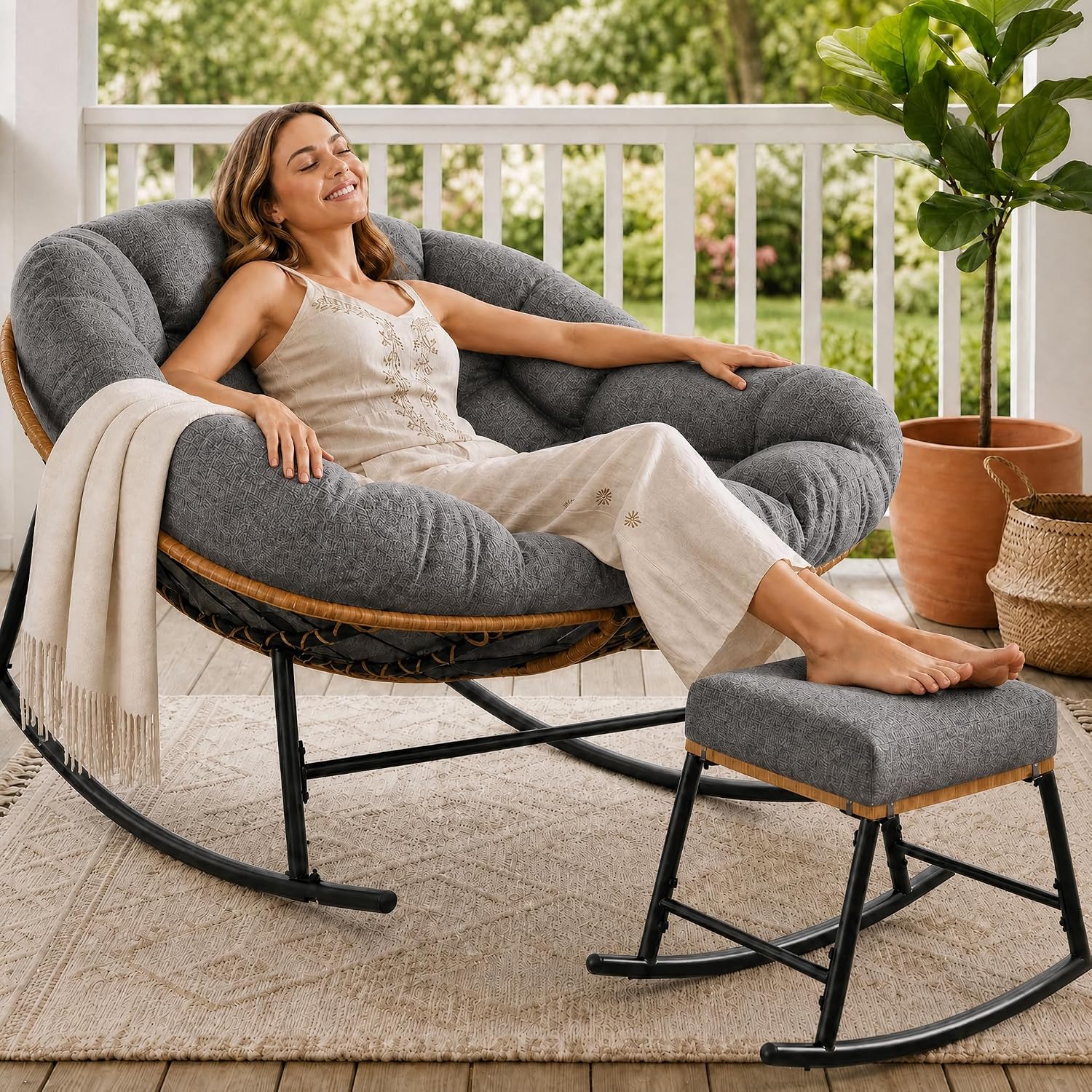 كرسي هزاز باباسان كبير الحجم م - مراجعة Outdoor Furniture No Cushions وسعره
